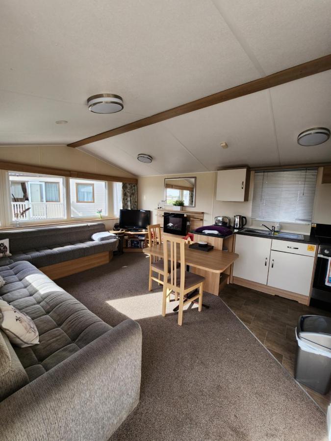 Lakeside Cotswold Holiday Home Cirencester Kültér fotó