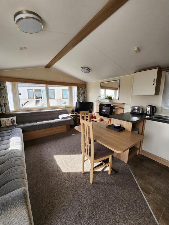 Lakeside Cotswold Holiday Home Cirencester Kültér fotó